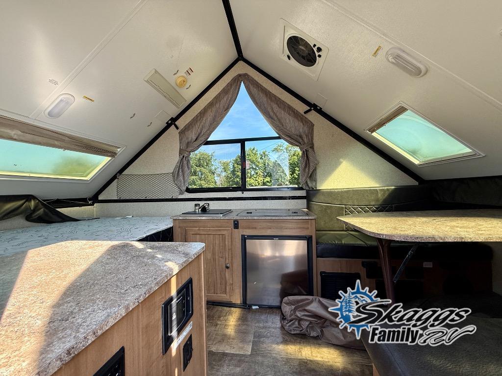 2019 Forest River Rv Rockwood Hard Side Series A122 in elizabethtown KY