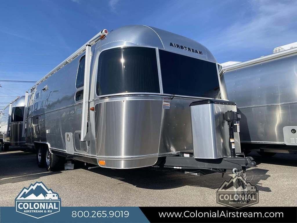 2025 Airstream Globetrotter 25FBQ Queen in millstone township NJ