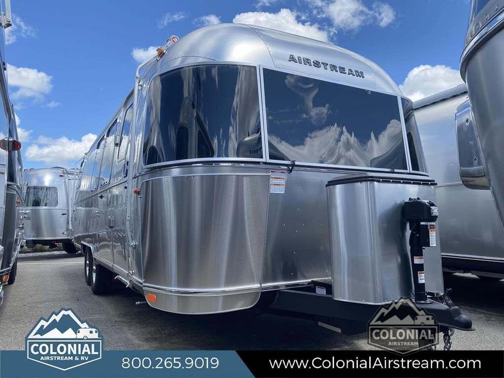 2025 Airstream Flying Cloud 28RBQ Queen in millstone township NJ