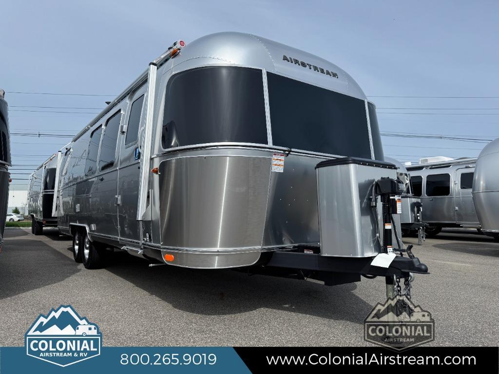 2026 Airstream International 28RBQ Queen RV