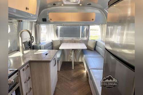 2025 Airstream International 25FBT Twin in millstone township NJ