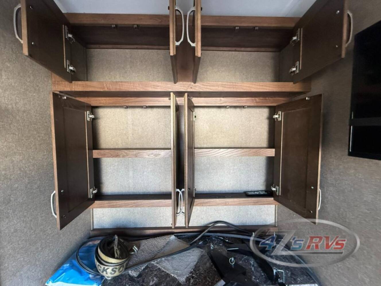 A photo of this 2016 Keystone Rv Alpine 3900RE