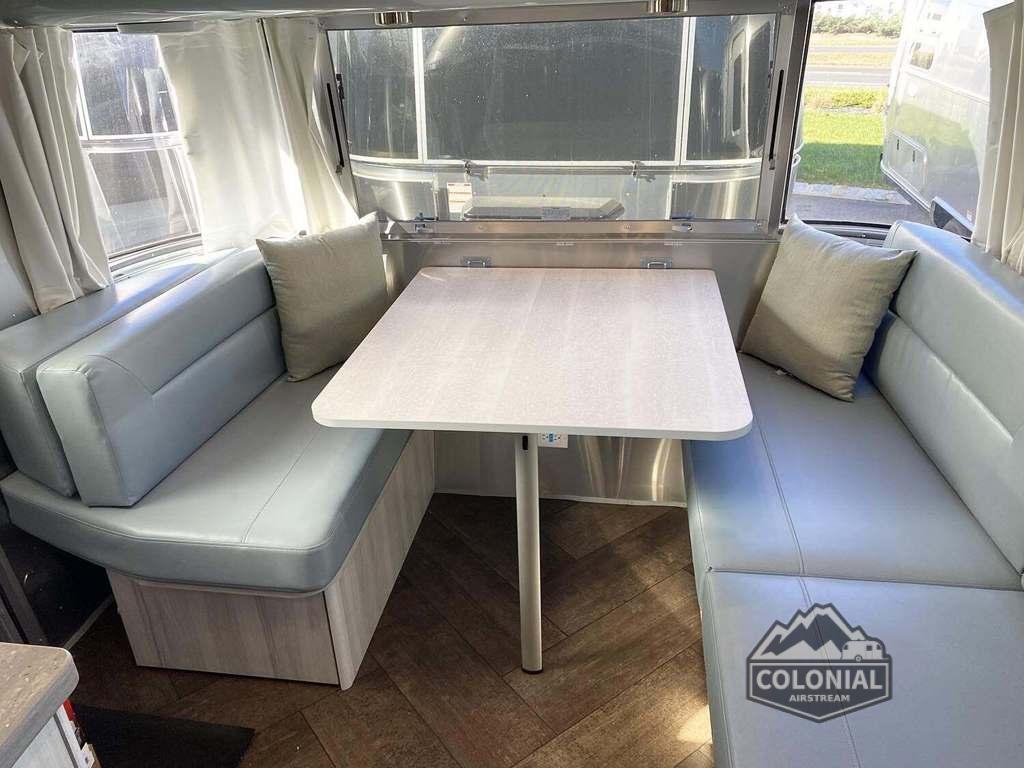 2025 Airstream International 25FBT Twin in millstone township NJ