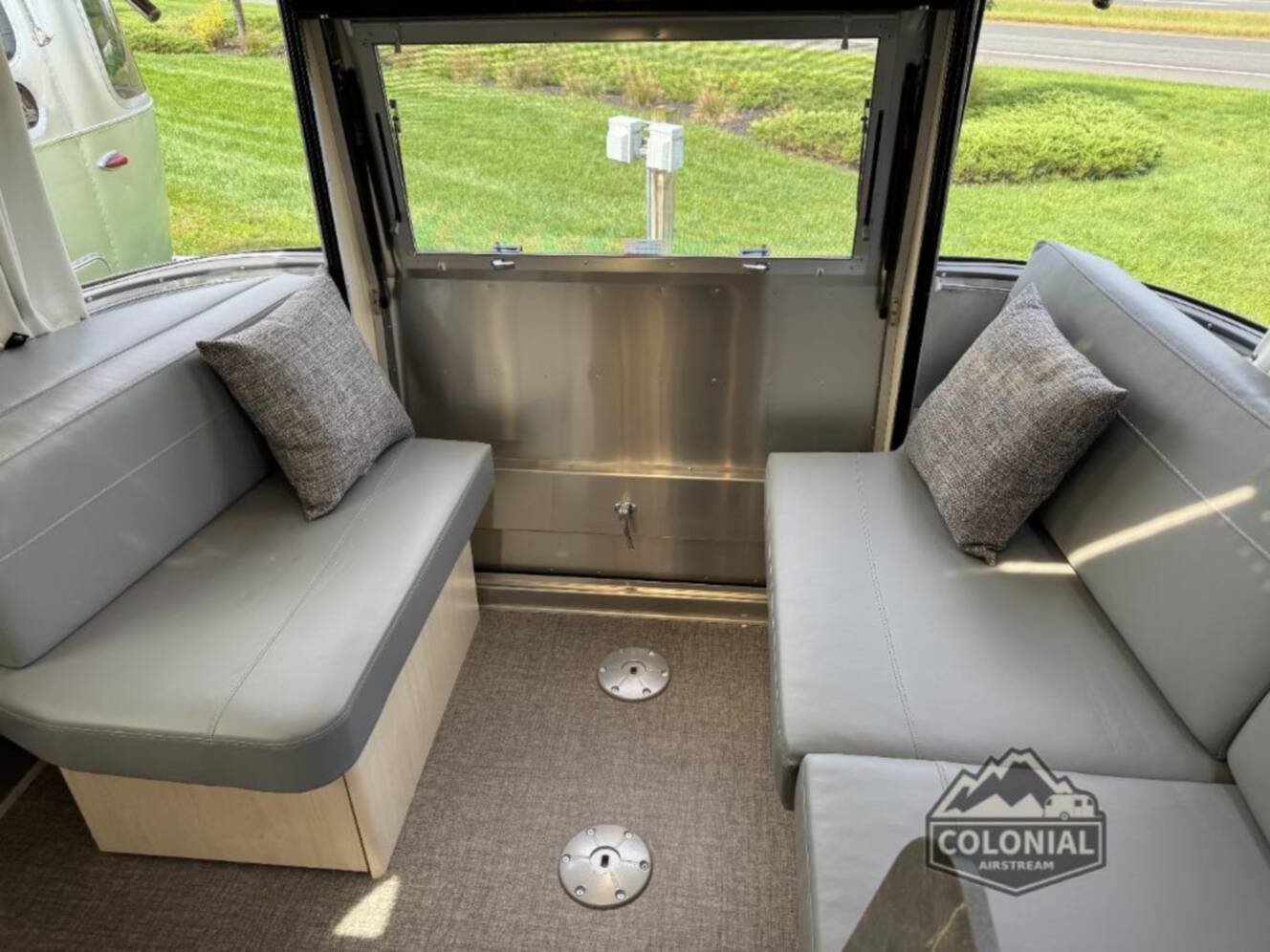 A photo of this 2026 Airstream Flying Cloud 27FBQ Queen Hatch