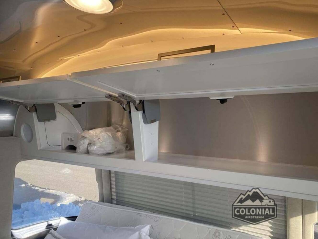 A photo of this 2021 Airstream Classic 33FBQ Queen