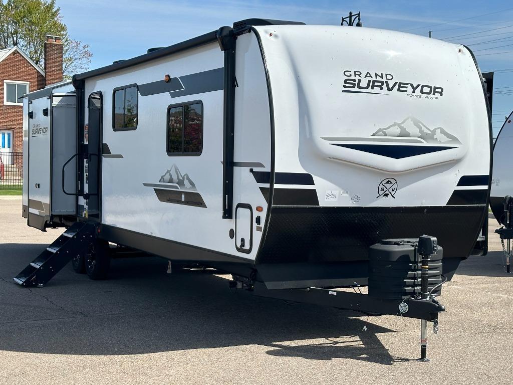2024 Forest River Rv Grand Surveyor 301RKBS in sterling heights MI
