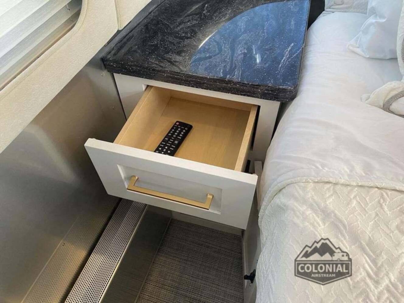 A photo of this 2021 Airstream Classic 33FBQ Queen