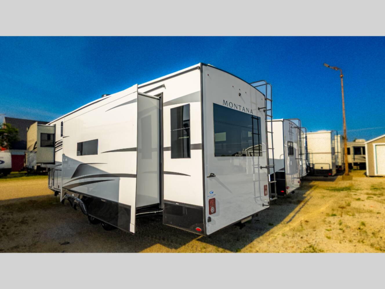 A photo of this 2025 Keystone Rv Montana 3231CK