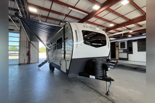 2026 Forest River Flagstaff Micro Lite 22FBS in muskegon MI