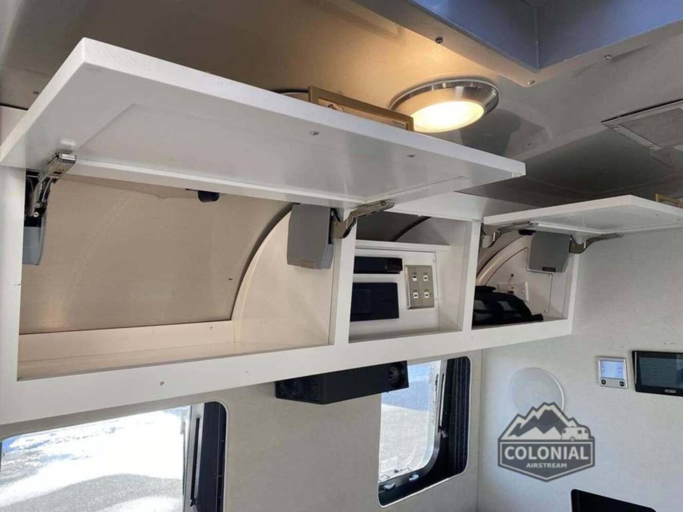 A photo of this 2021 Airstream Classic 33FBQ Queen