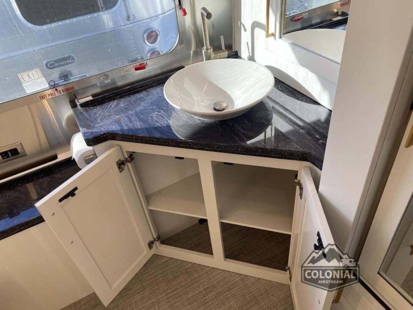 A photo of this 2021 Airstream Classic 33FBQ Queen