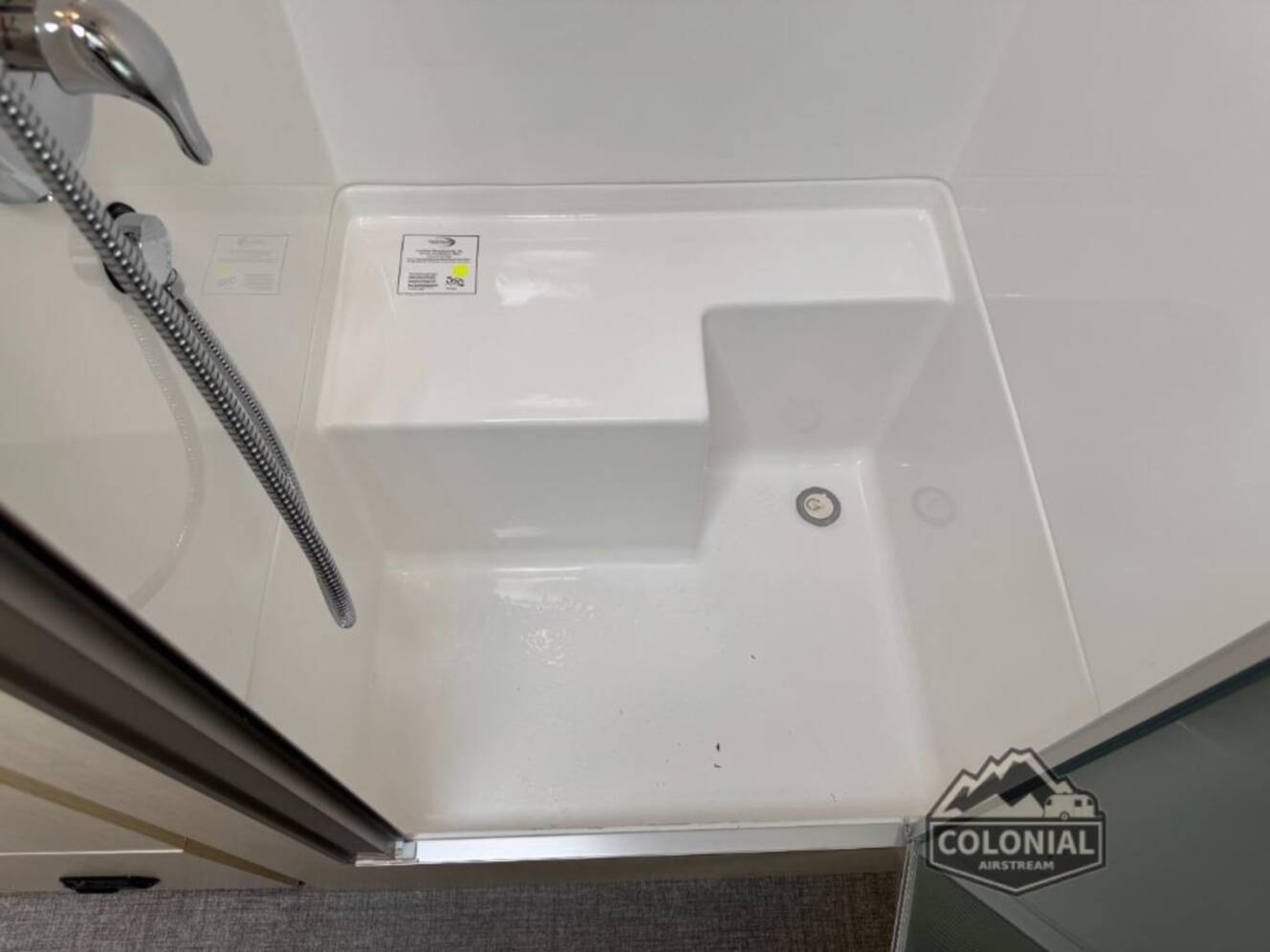 A photo of this 2026 Airstream Flying Cloud 27FBQ Queen Hatch
