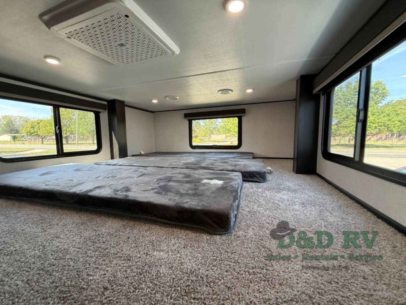 A photo of this 2026 Keystone Rv Alpine Avalanche Edition 390DS