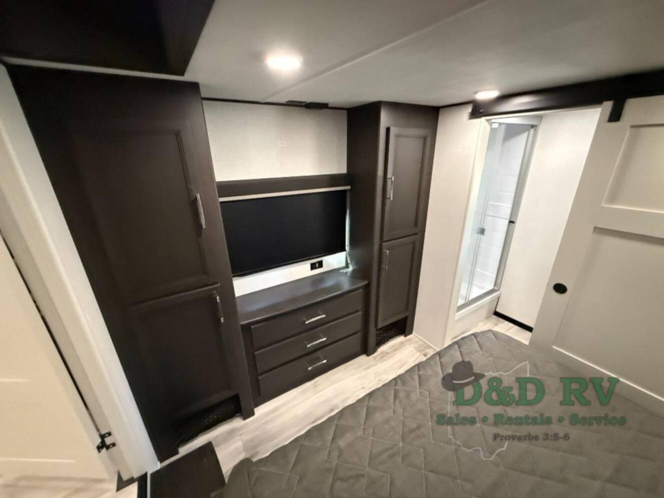 A photo of this 2026 Keystone Rv Alpine Avalanche Edition 390DS
