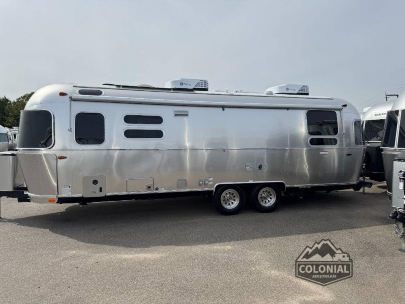 A photo of this 2026 Airstream International 28RBQ Queen