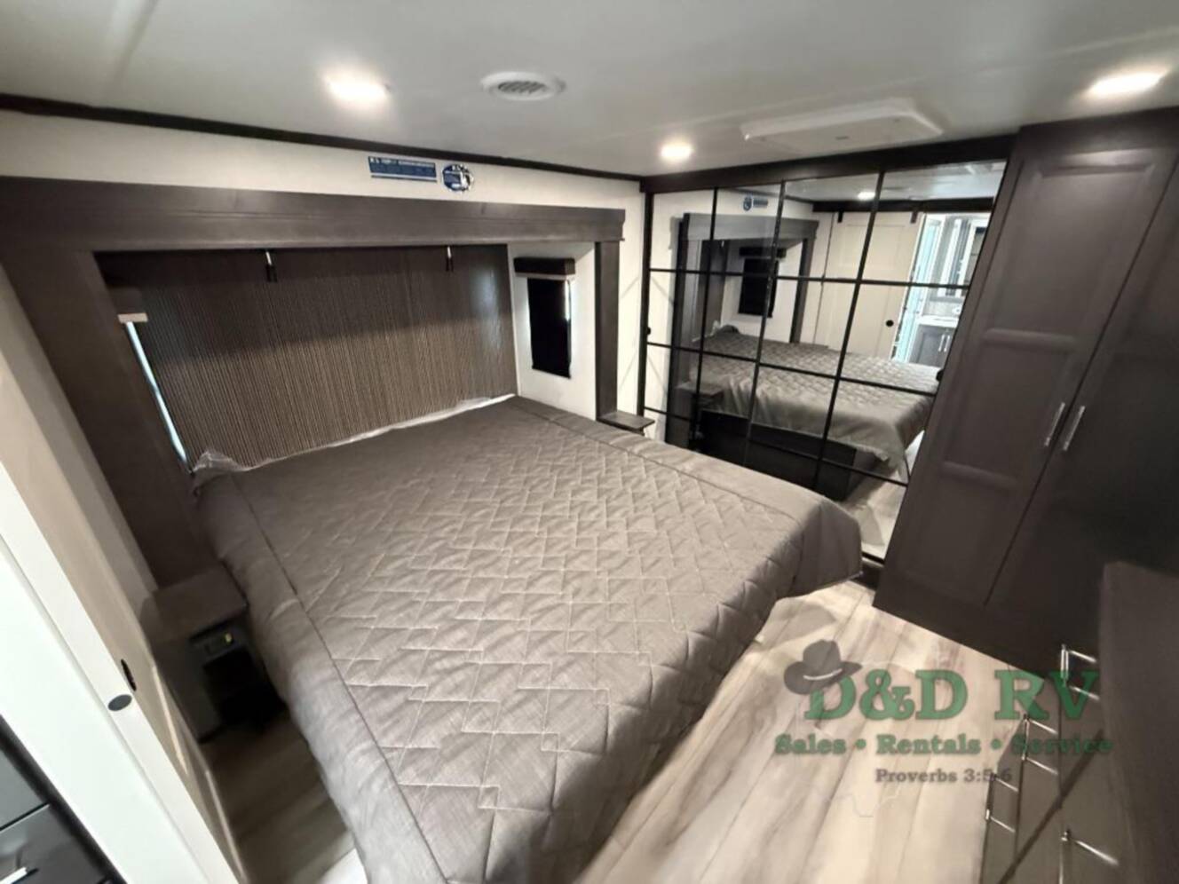A photo of this 2026 Keystone Rv Alpine Avalanche Edition 390DS
