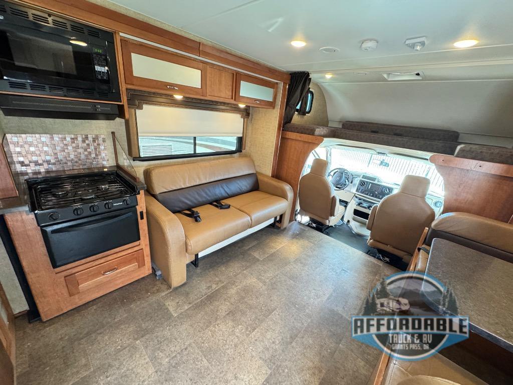 2017 Winnebago Spirit 31D in grants pass OR