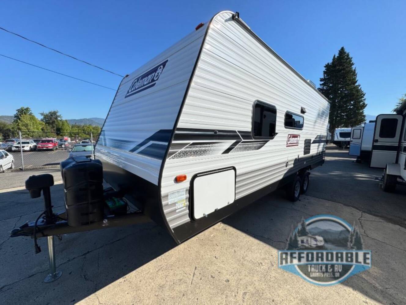 A photo of this 2022 Dutchmen Rv Coleman Lantern LT Series 214BH