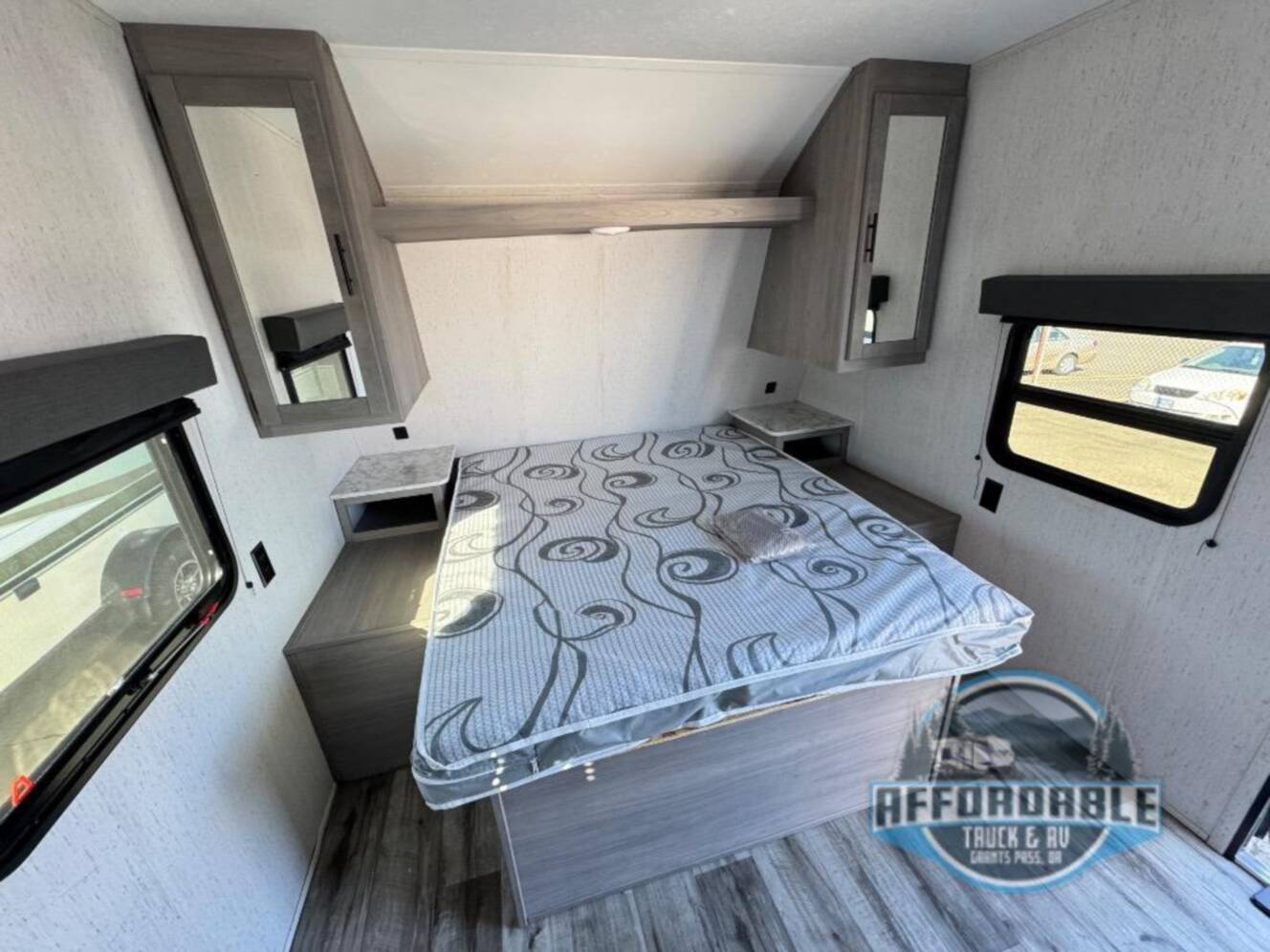 A photo of this 2022 Dutchmen Rv Coleman Lantern LT Series 214BH