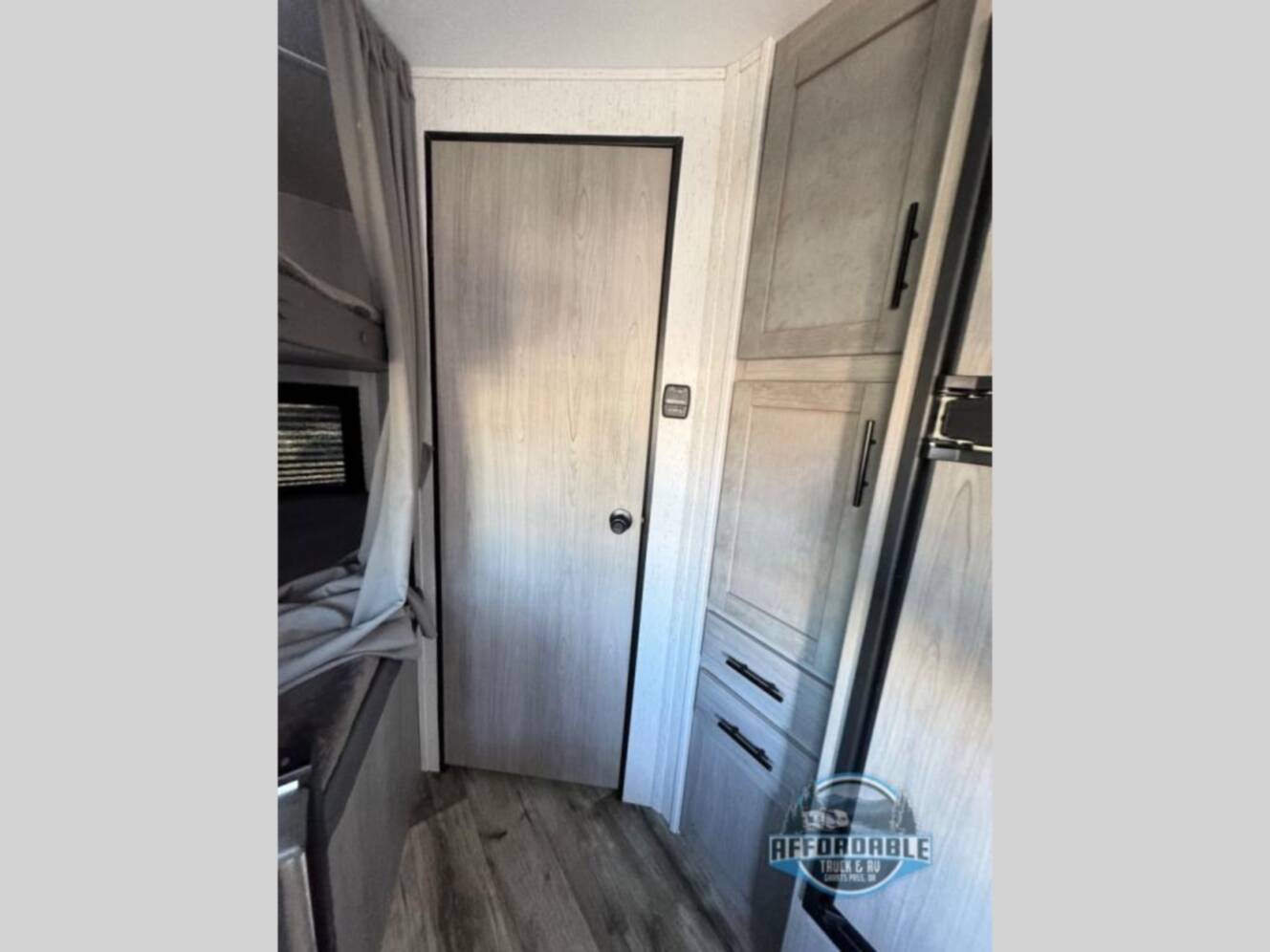 A photo of this 2022 Dutchmen Rv Coleman Lantern LT Series 214BH
