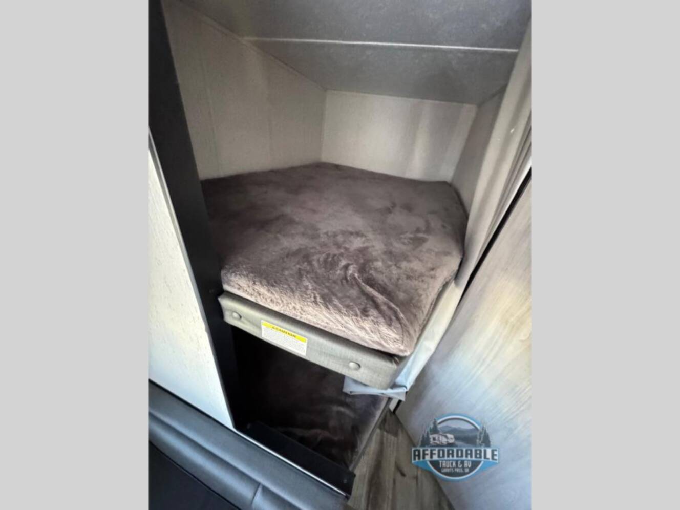 A photo of this 2022 Dutchmen Rv Coleman Lantern LT Series 214BH