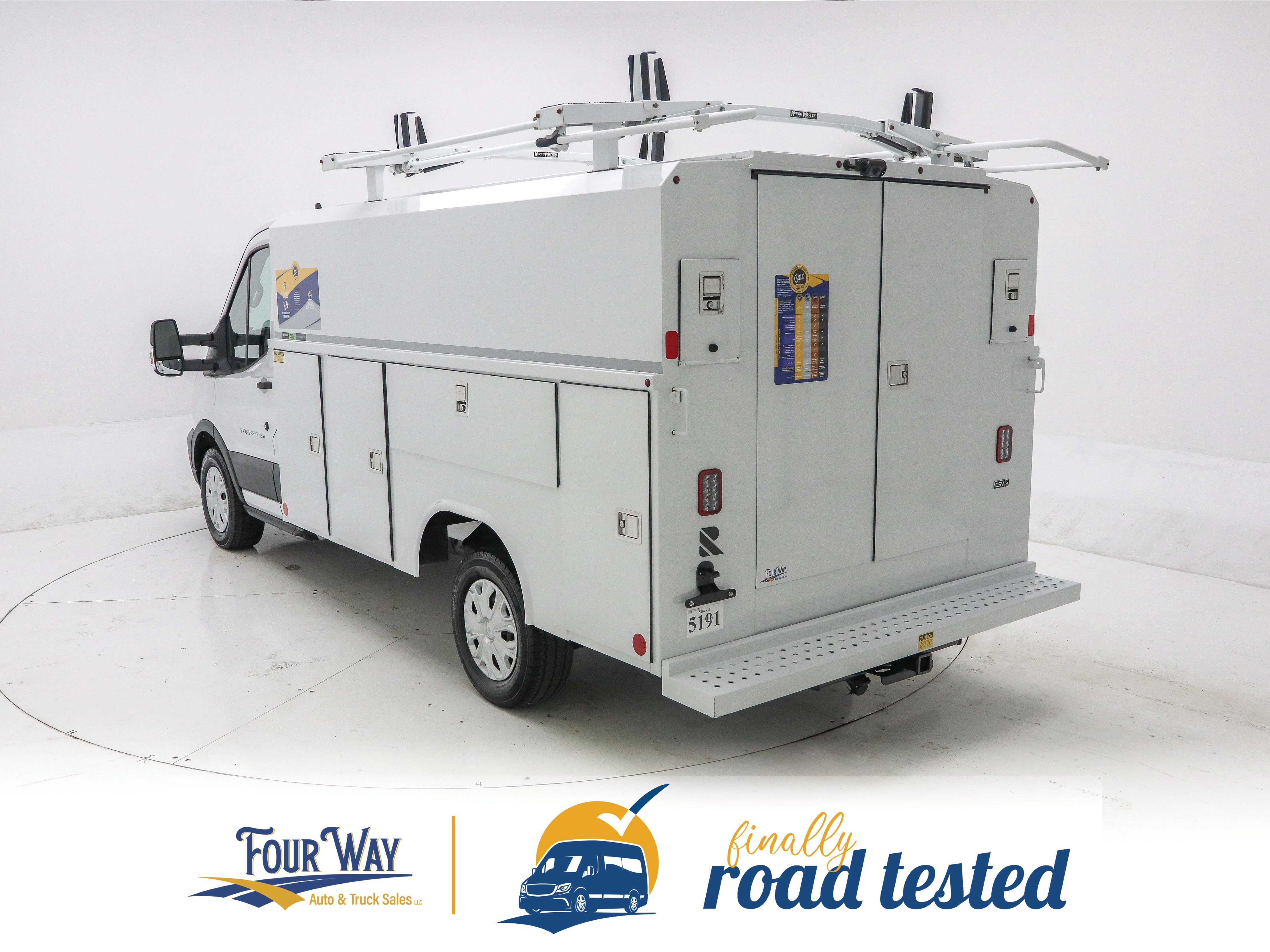 2022 Ford Transit Cutaway photo 4