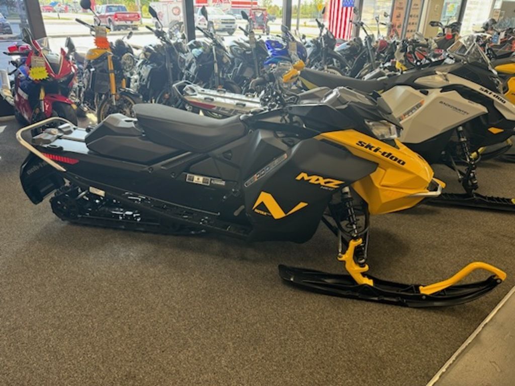Yellow Snowmobiles For Sale in Ohio - Snowmobile Trader
