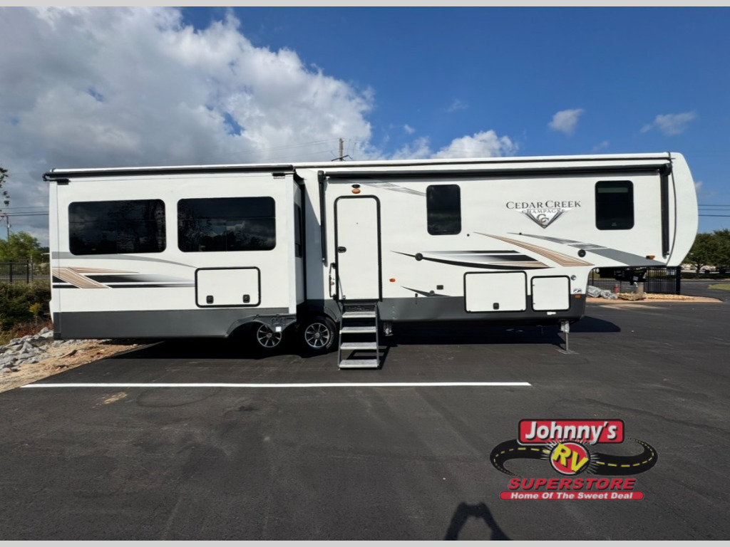 2021 Forest River Cedar Creek Champagne Edition 38EL in theodore AL