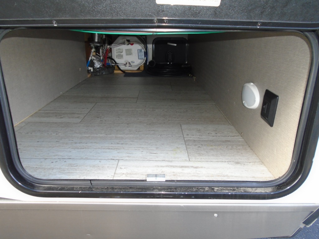 2020 Palomino SolAire Ultra Lite 249RBS in marlette MI