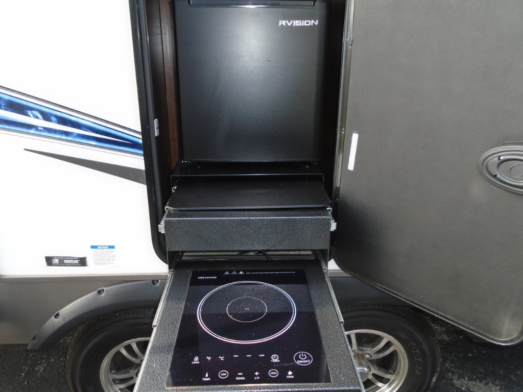 2020 Palomino SolAire Ultra Lite 249RBS in marlette MI