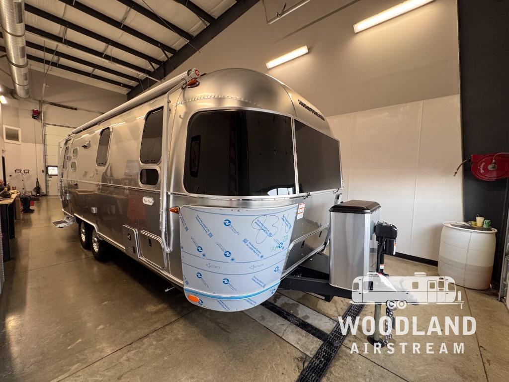 2026 Airstream Flying Cloud 25FB Twin in lebanon IN