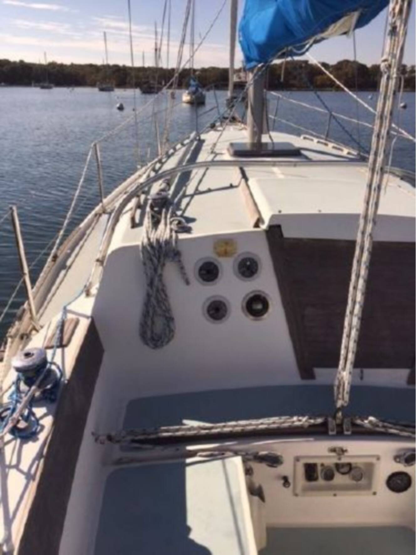 A photo of this 1977 Cal Yachts 34 Mk Iii