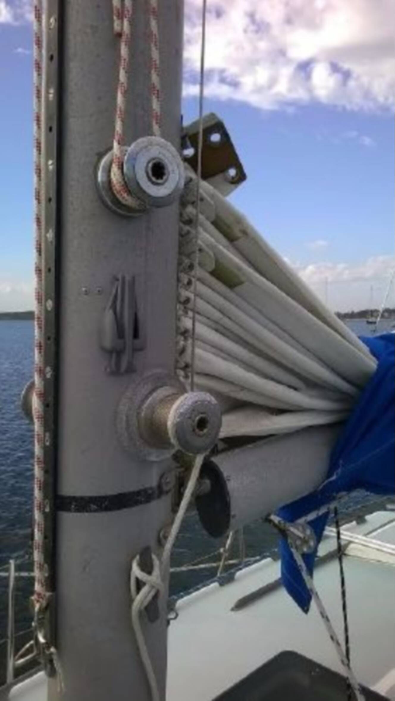 A photo of this 1977 Cal Yachts 34 Mk Iii
