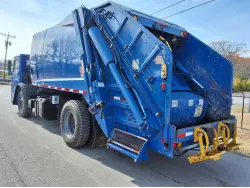 2013 MACK 600