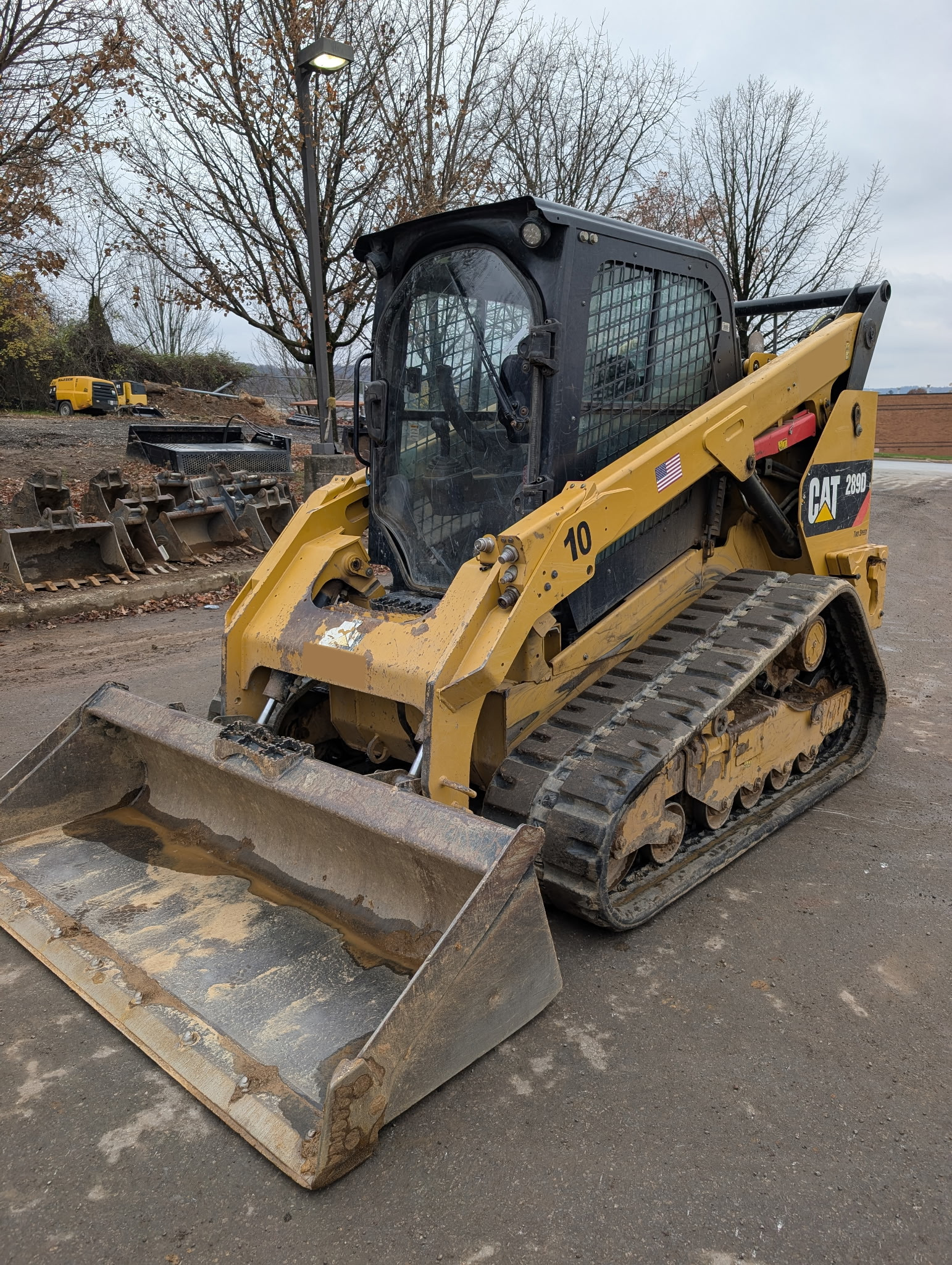 2019 CATERPILLAR 289D in Spring City, PA