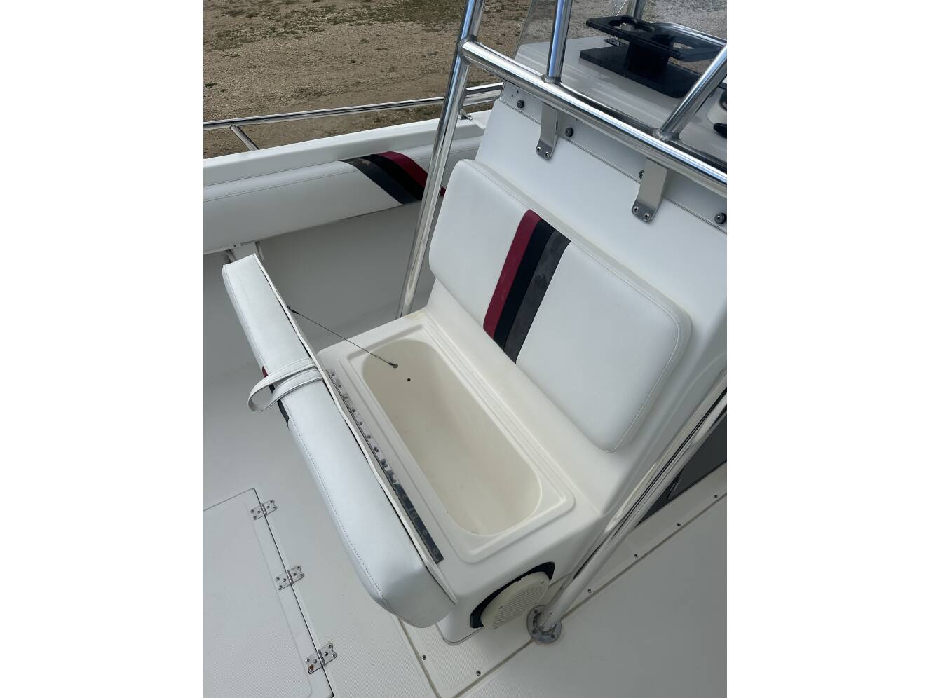 A photo of this 1992 Fountain 27 Offshore