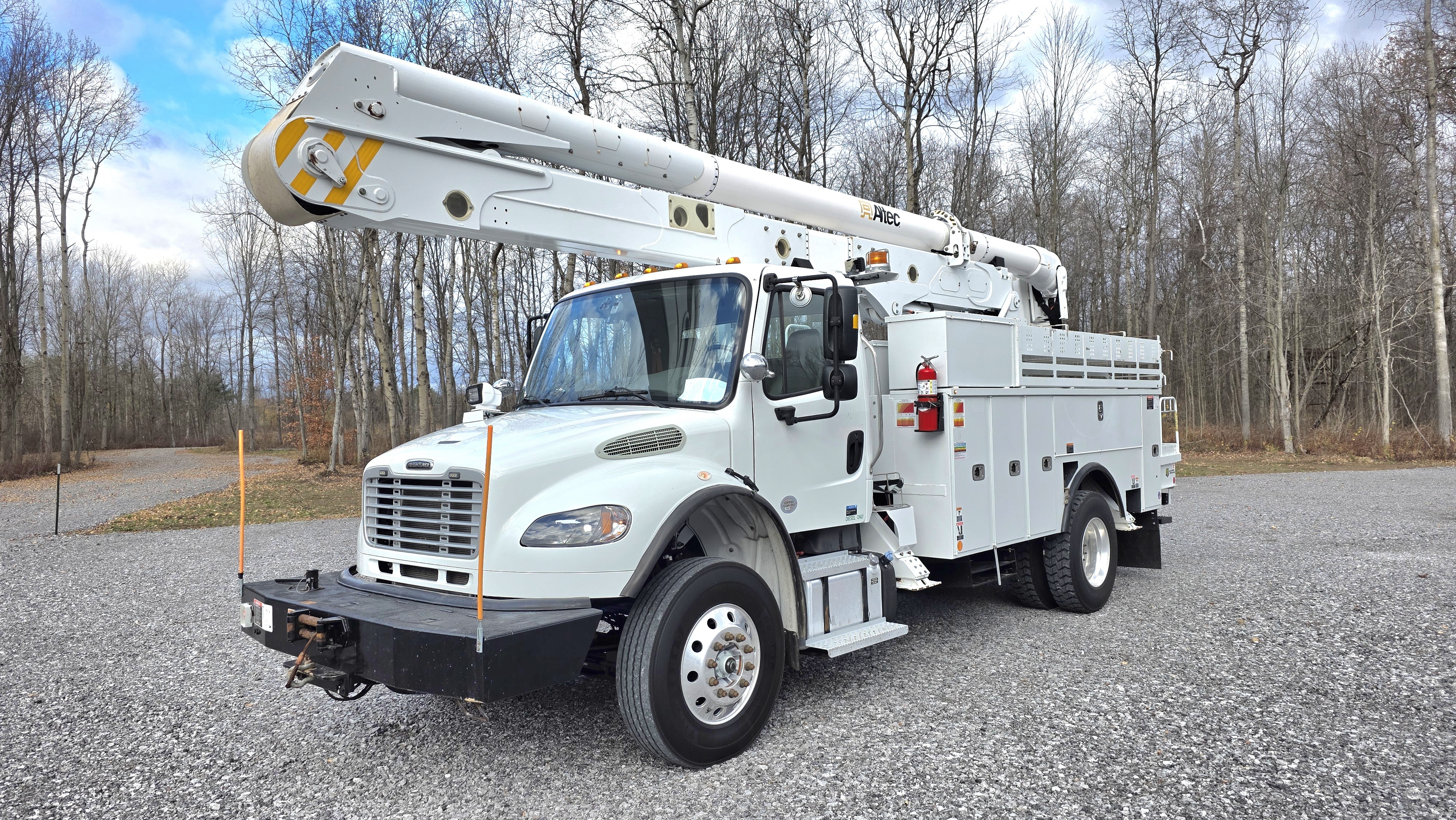 2020 FREIGHTLINER BUSINESS CLASS M2 106 in Lockport, NY