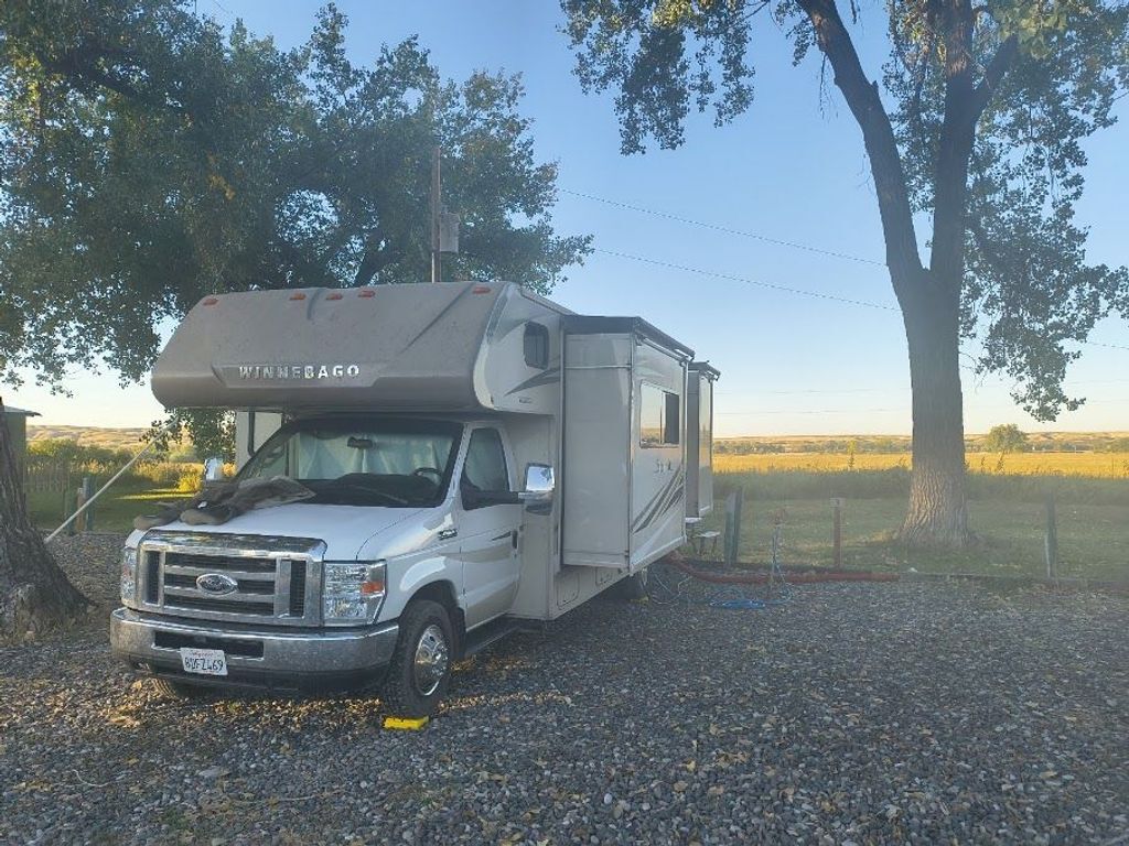Spirit Sleeps 9 For Sale Near 89523 - Winnebago RVs - RV Trader