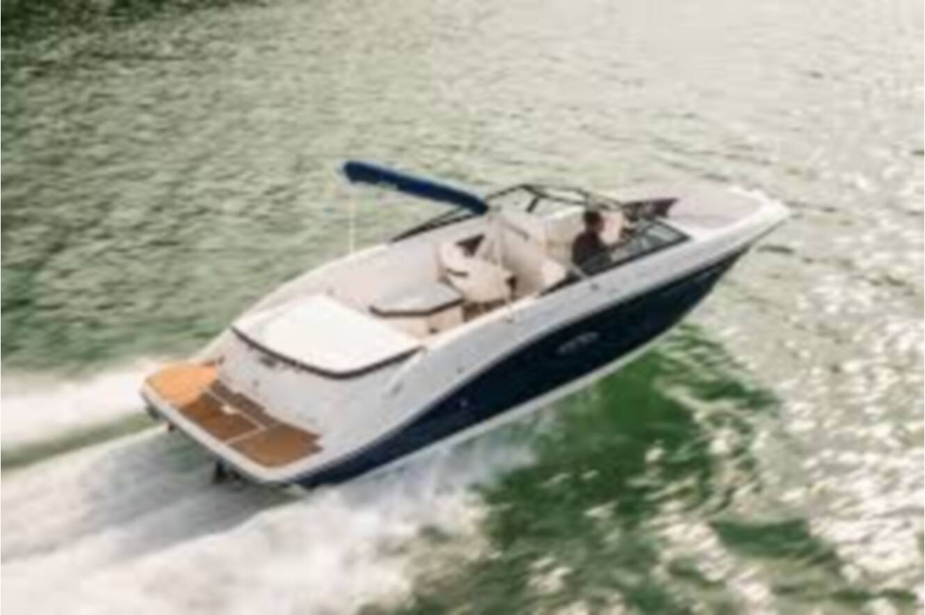 A photo of this 2026 Sea Ray SPX 230