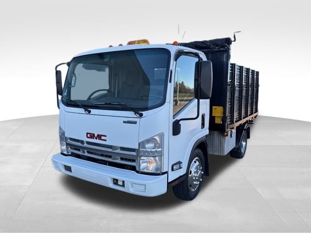 2012 ISUZU NPR HD in Elyria, OH