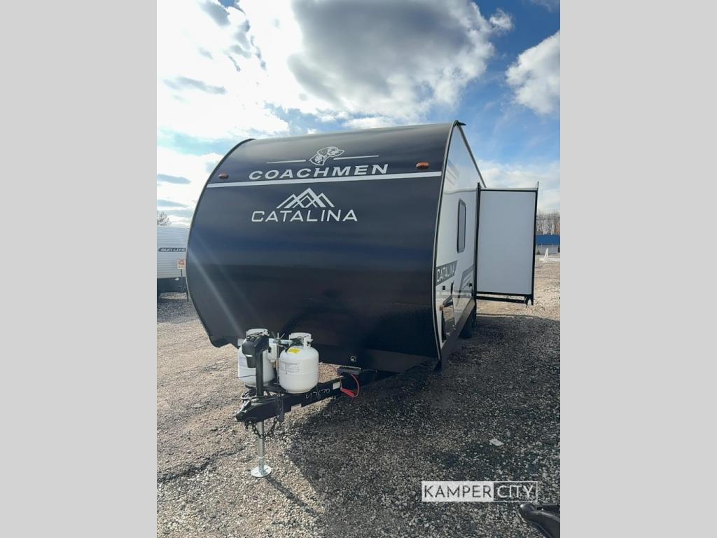 2026 Coachmen Rv Catalina Summit Series 8 231MKS in peninsula OH