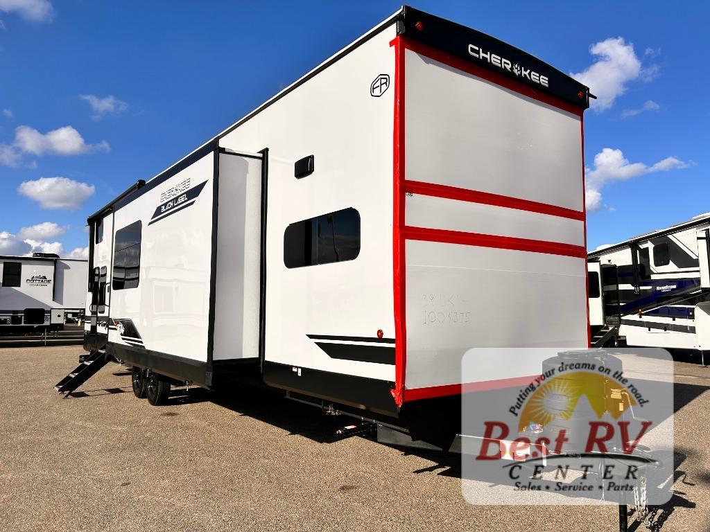 2026 Forest River Rv Cherokee Timberwolf Black Label 39DKBL in turlock CA