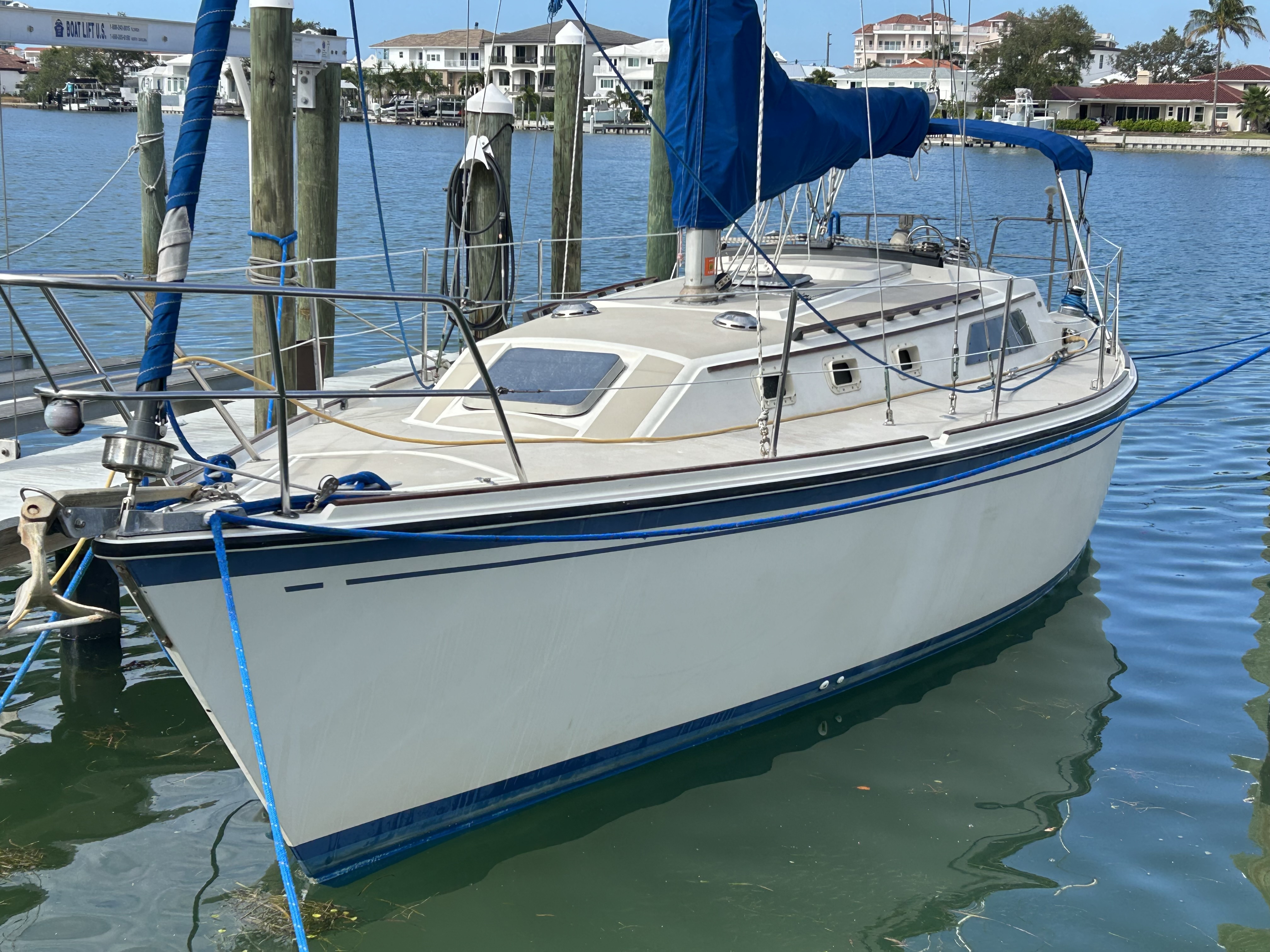 1985 O'Day O'DAY 35 in clearwater FL