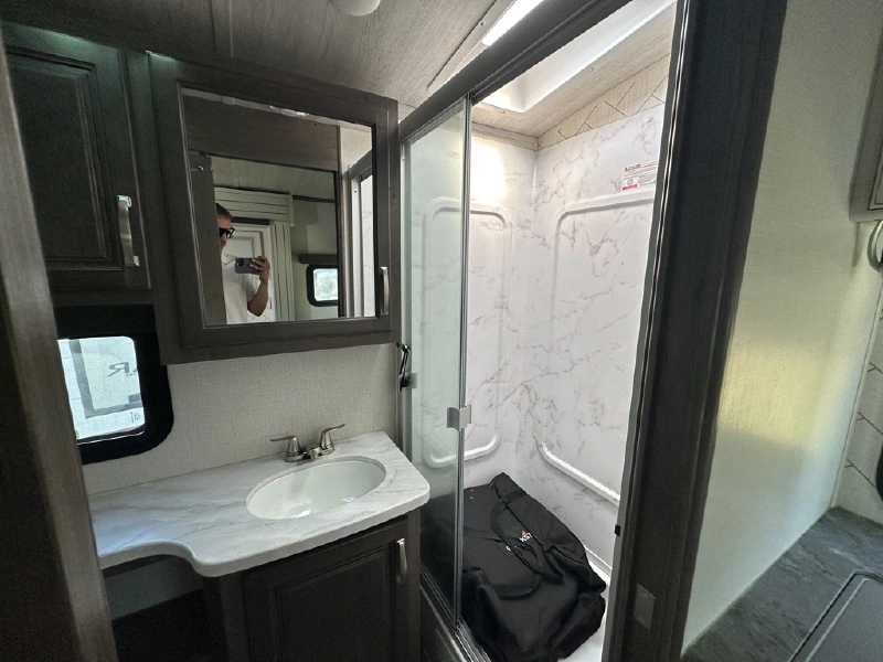 2022 KEYSTONE COUGAR HALF-TON 22MLS