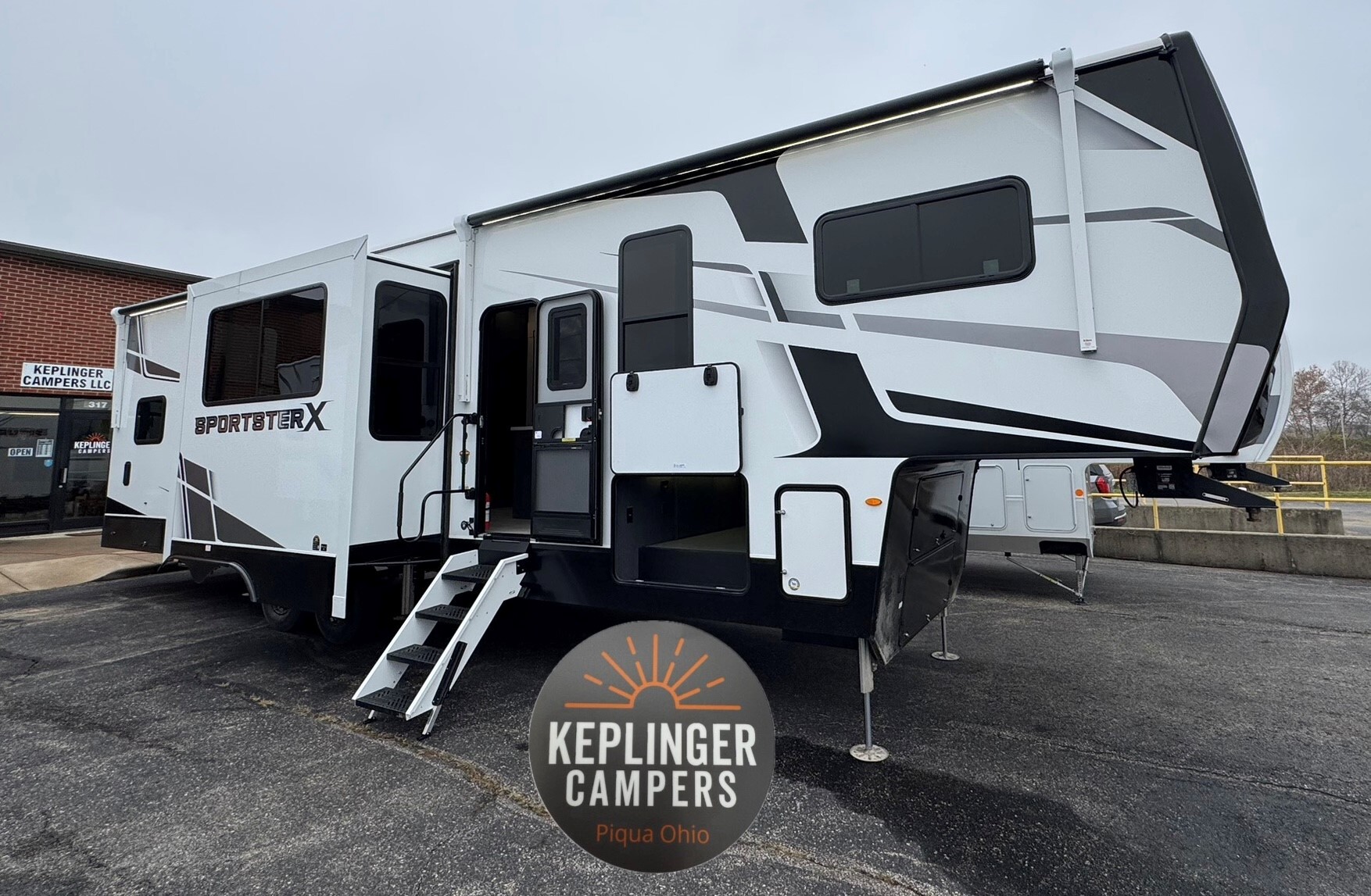 3411X Sportster X For Sale Near 45201 - K-Z RVs - RV Trader