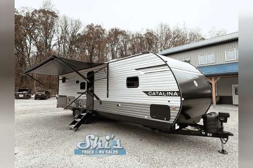 2026 Coachmen Catalina Legacy Edition 293TQBSCK in rockville IN
