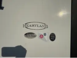 2017 HEARTLAND NORTH TRAIL CALIBER 27RBDS