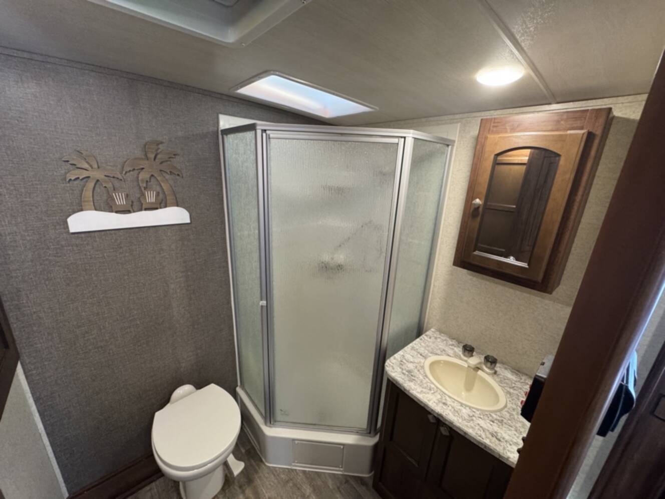 A photo of this 2017 Heartland NORTH TRAIL CALIBER 27RBDS