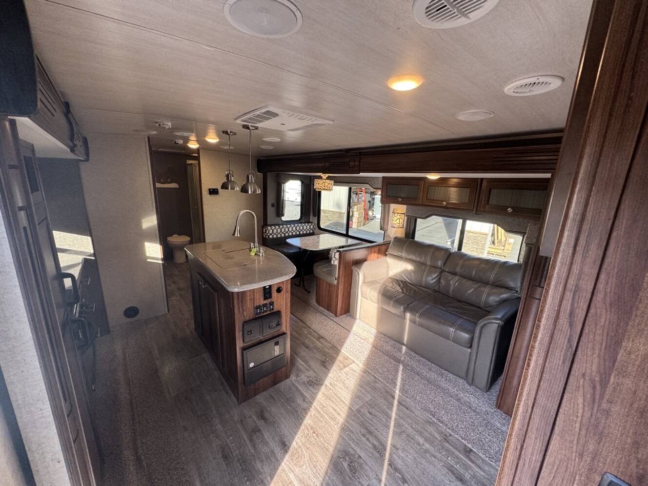 A photo of this 2017 Heartland NORTH TRAIL CALIBER 27RBDS