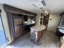 2017 HEARTLAND NORTH TRAIL CALIBER 27RBDS